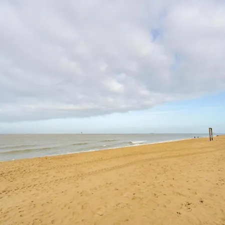 아파트 Elegant Zoute Seaside